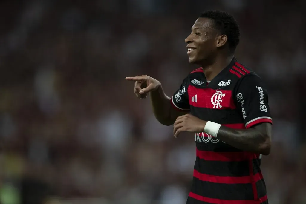 Plata marcou um dos gols no Flamengo. Foto: Jorge Rodrigues/AGIF