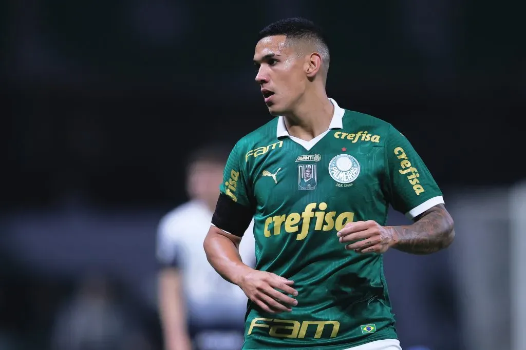 Naves durante jogo do Palmeiras. Foto: Ettore Chiereguini/AGIF