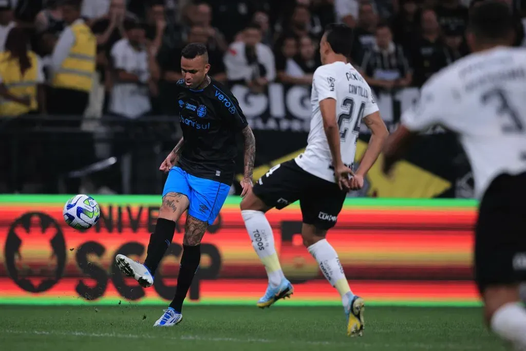 Luan quando jogador do Grêmio