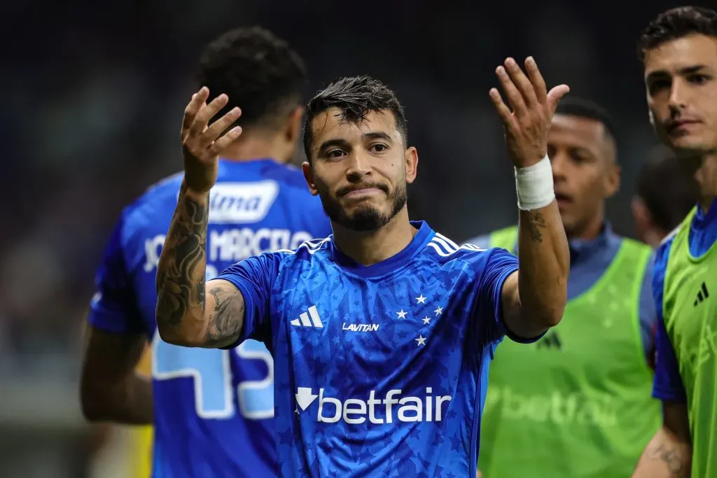 Após interesse do Inter em William, Cruzeiro define e saída do atleta da Raposa não vai acontecer.