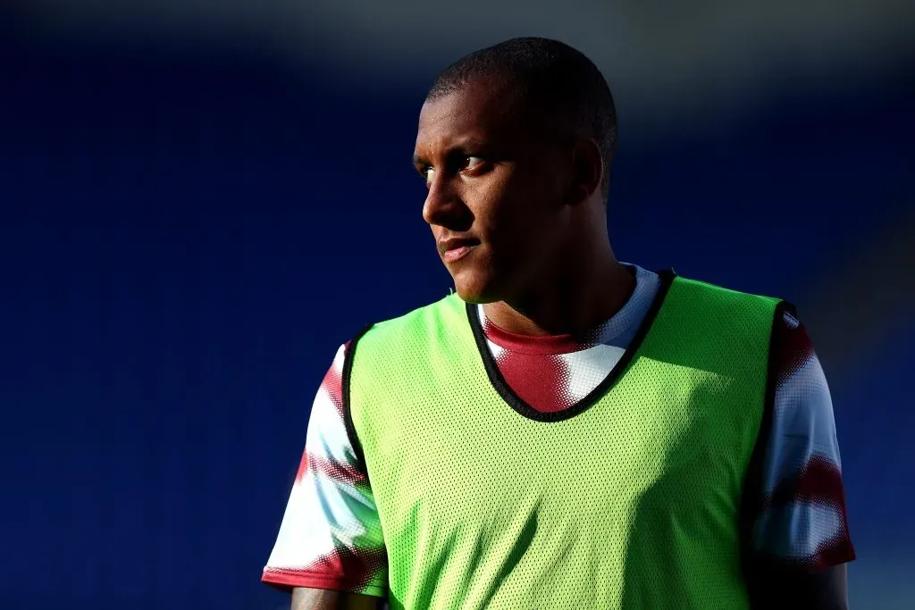 Luizão atualmente está emprestado pelo West Ham - (Photo by Cameron Howard/Getty Images).