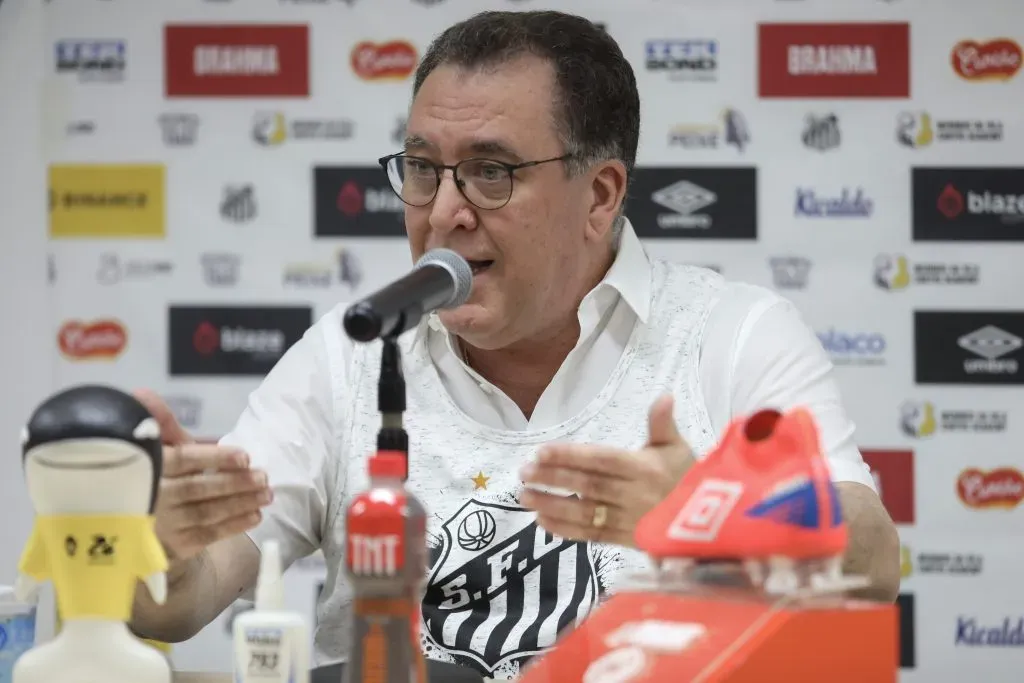 SP – SANTOS – 21/06/2024 – SANTOS, COLETIVA MARCELO TEIXEIRA – Marcelo Teixeira presidente do Santos durante coletiva de imprensa realizada no CT Rei Pele. Foto: Reinaldo Campos/AGIF