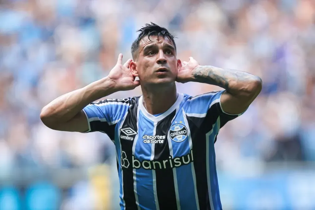 Cristaldo não vai jogar pelo Fluminense - Foto: Maxi Franzoi/AGIF.