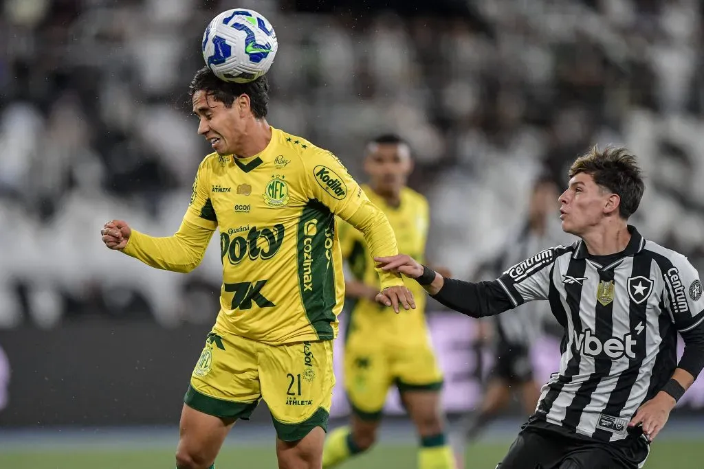 Botafogo abriu 3 a 0, mas cedeu empate ao Mirassol. Foto: Thiago Ribeiro/AGIF
