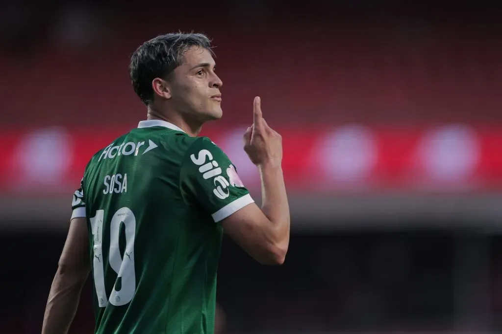 Sosa marcou o vol da vitória no clássico. Foto: Ettore Chiereguini/AGIF