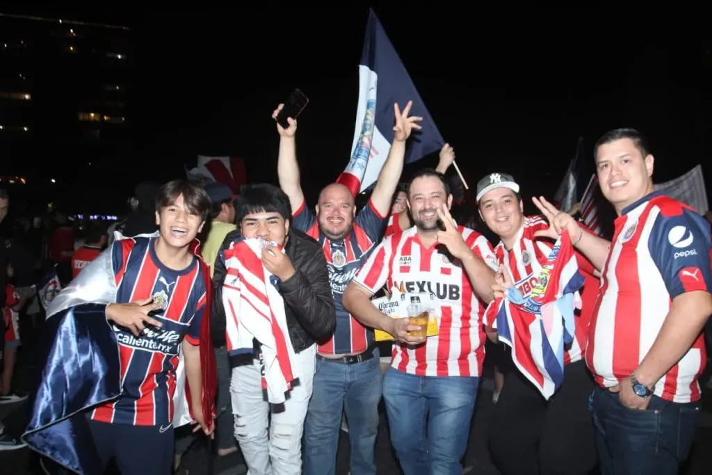 Los chivahermanos se concentraron en La Minerva para festejar el pase a la Gran Final del Clausura 2023