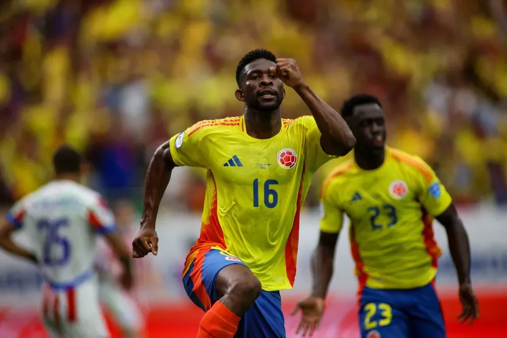 Jefferson Lerma celebrando el gol de la Selección Colombia. Foto: Toby Tande / Imago.