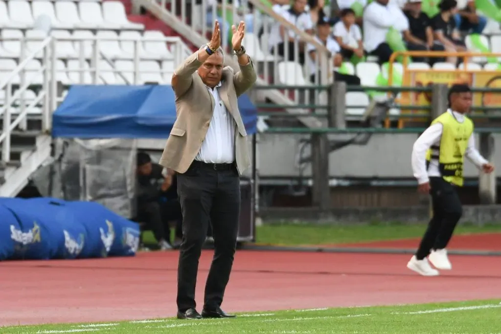 Hernán Torres del Deportivo Cali ante Once Caldas por la fecha 10 de la Liga BetPlay DIMAYOR II 2024. Foto: VizzorImage / Daniel Ocampo.