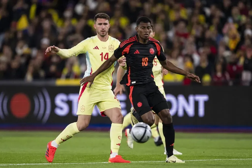 Mateo Casierra de la Selección Colombia ante España. Foto: Imago.