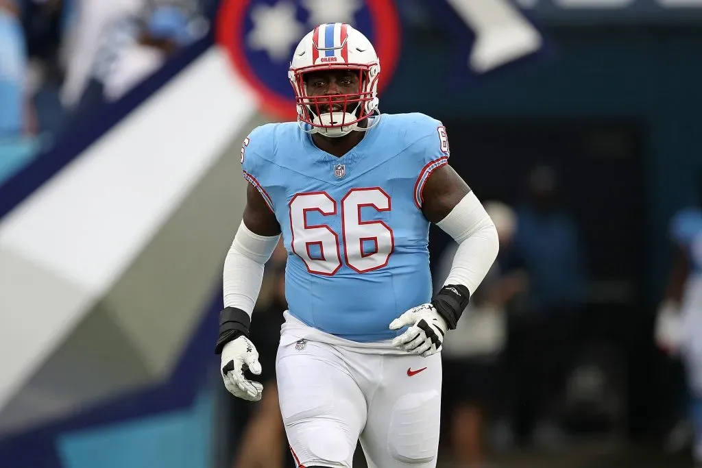 NASHVILLE, TENNESSEE – OCTOBER 29: Chris Hubbard #66 of the Tennessee Titans during the game against the Atlanta Falcons at Nissan Stadium on October 29, 2023 in Nashville, Tennessee. (Photo by Justin Ford/Getty Images)