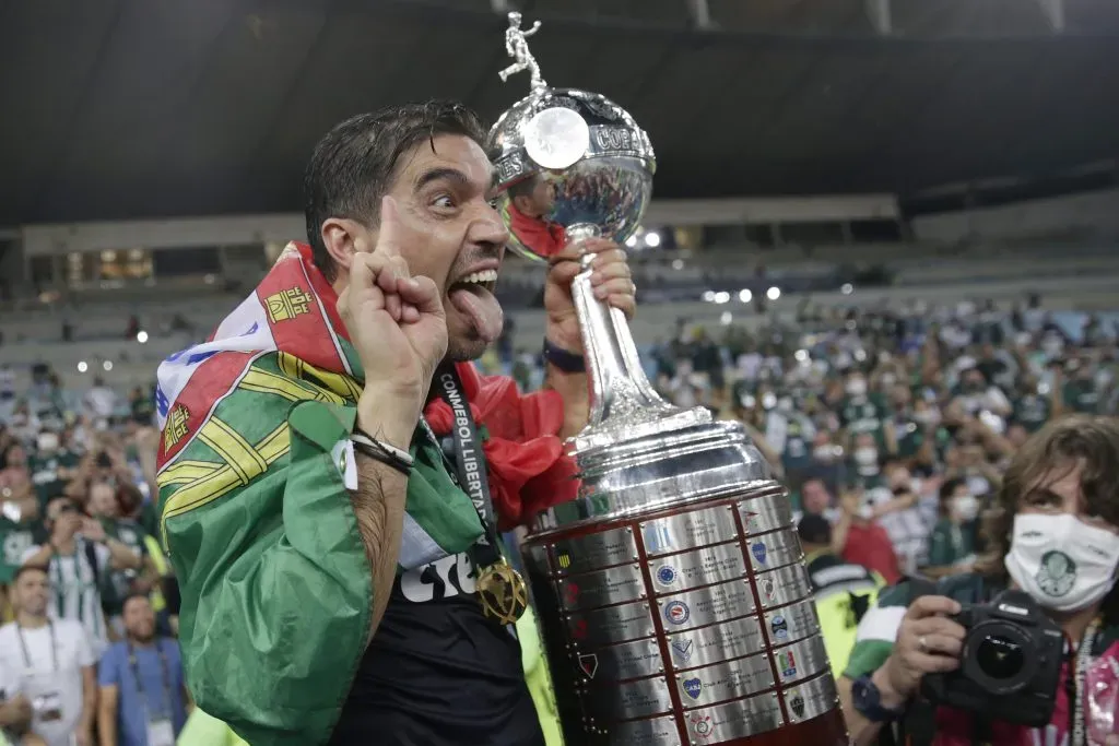 Abel Ferreira al coronarse bicampeón de la Copa Libertadores con Palmeiras. Getty Images.