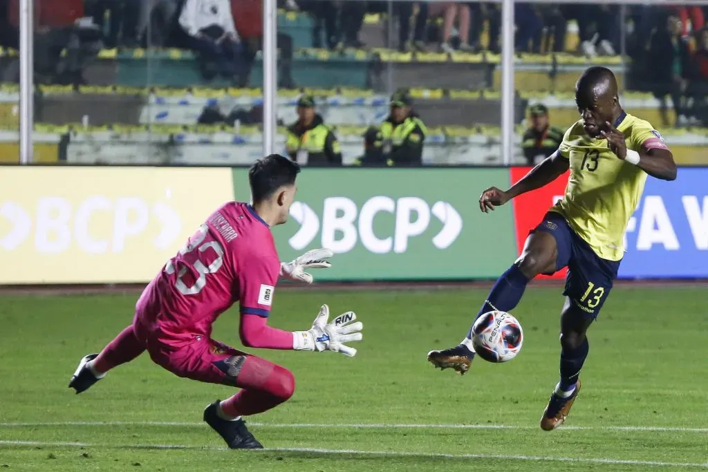 Ante Bolivia, Enner Valencia fue uno de los más criticados por su rendimiento y por las ocasiones de gol que falló. (FOTO: GettyImages)