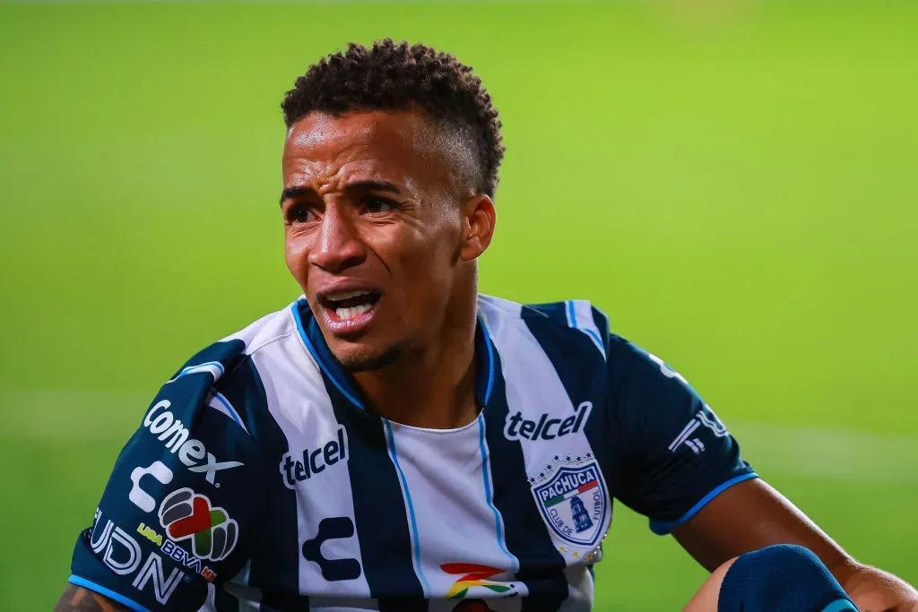 Byron Castillo no ha podido meter ningún gol ni una asistencia con el Pachuca de México. Foto: Getty.