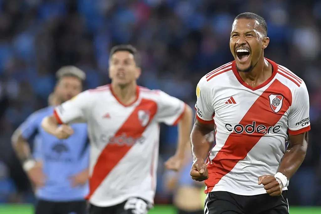 Salomón Rondón celebrando un gol contra Belgrano por los cuartos de final de la Copa de la Liga. Foto: Getty.