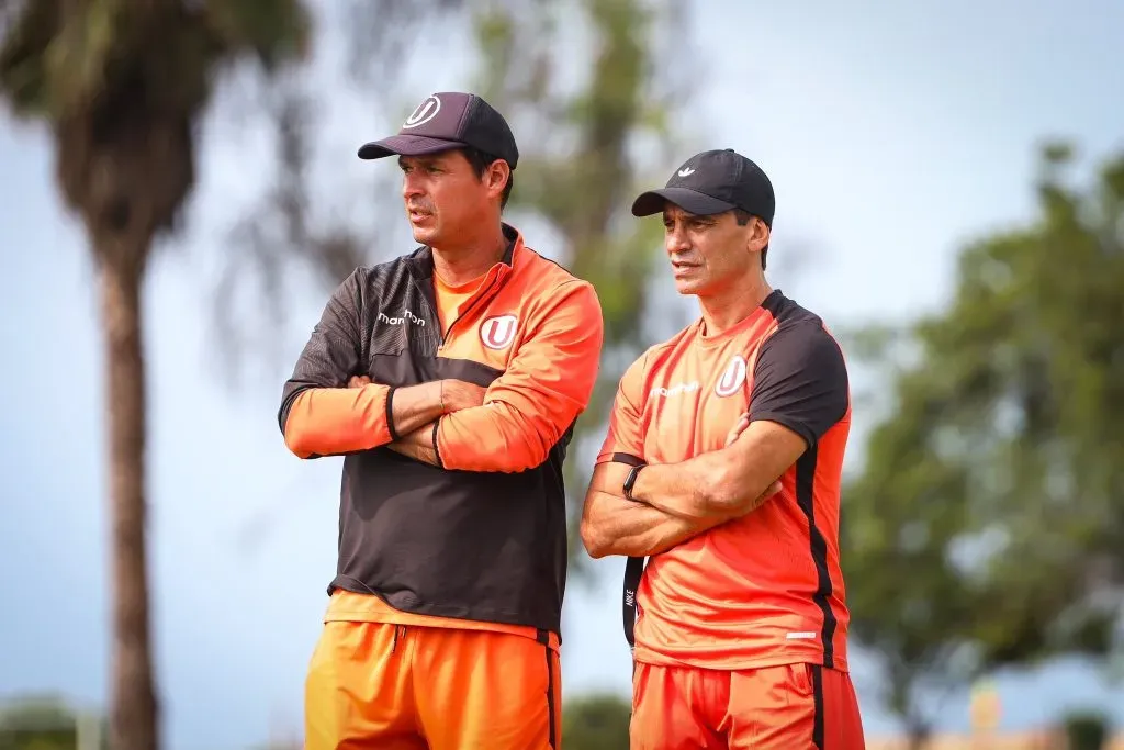 Fabián Bustos es el entrenador principal de la “U”. (Foto: Universitario de Deportes).