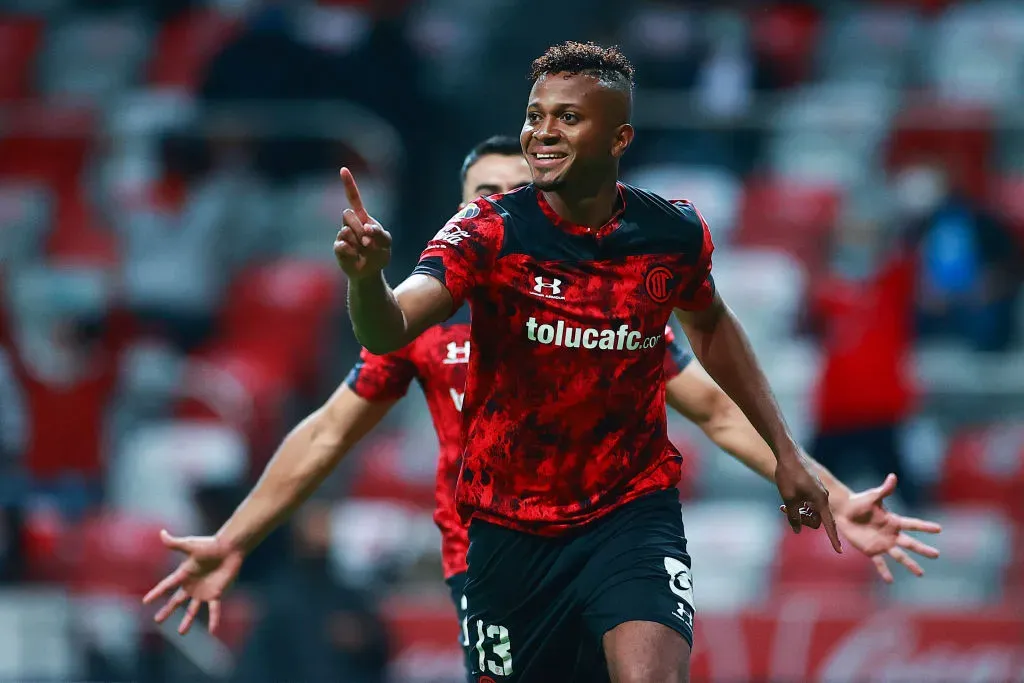 Michael Estrada fue figura del Toluca en el 2020 y desde ahí no ha encontrado regularidad. Foto: Getty.