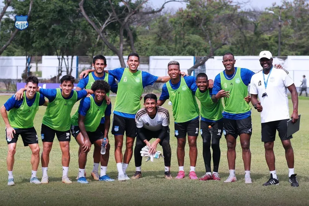 Emelec está haciendo su pretemporada ya con los fichajes que ha anunciado. (Foto: @CSEmelec)