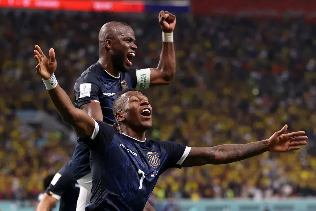Pervis Estupiñán también es fijo en la Selección de Ecuador. FOTO: Getty.