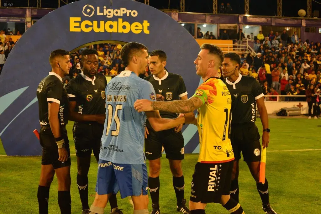 Damián Díaz fue uno de los jugadores que más “peleó” con el árbitro. (Foto: API)