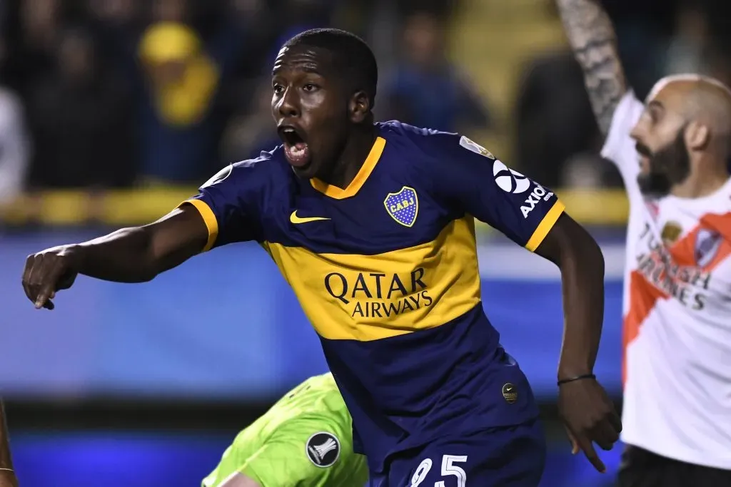 Jan Hurtado deberá regresar a Boca Juniors, aunque el club no lo tendrá en planes. Foto: Getty.