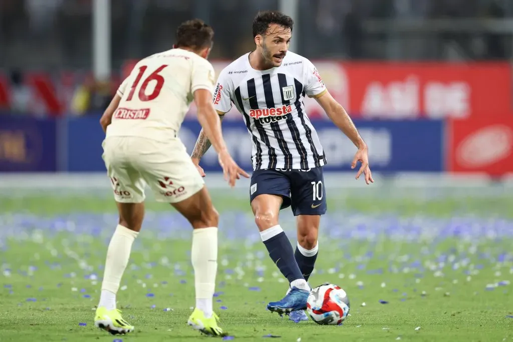 Alianza Lima y Universitario de Deportes en el Torneo Apertura 2024. (Foto: IMAGO).