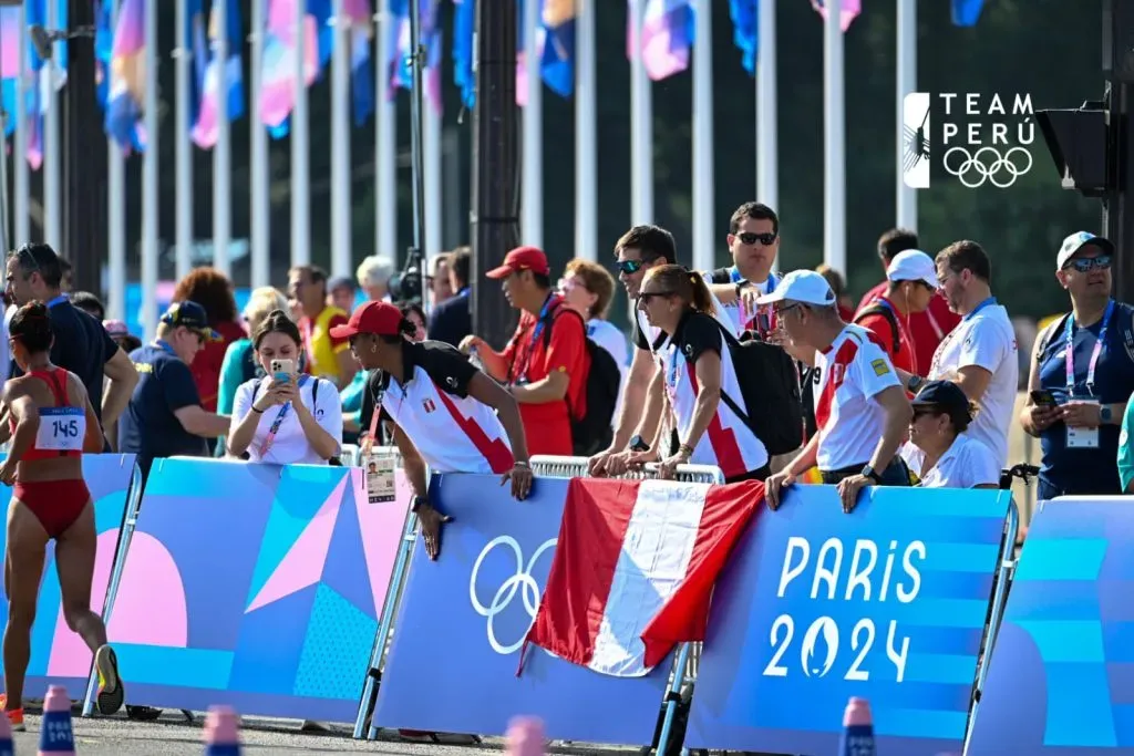 La delegación peruana en los Juegos Olímpicos París 2024. (Foto: Twitter).