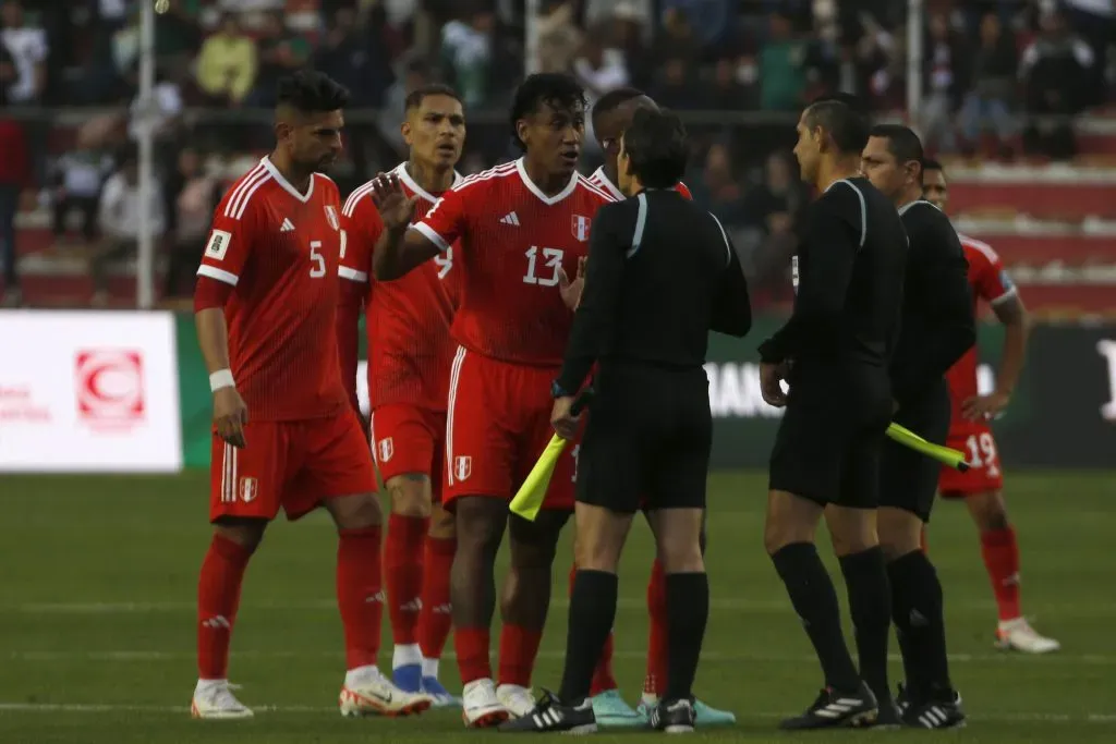 Perú en un partido contra Bolivia. (Foto: Getty).