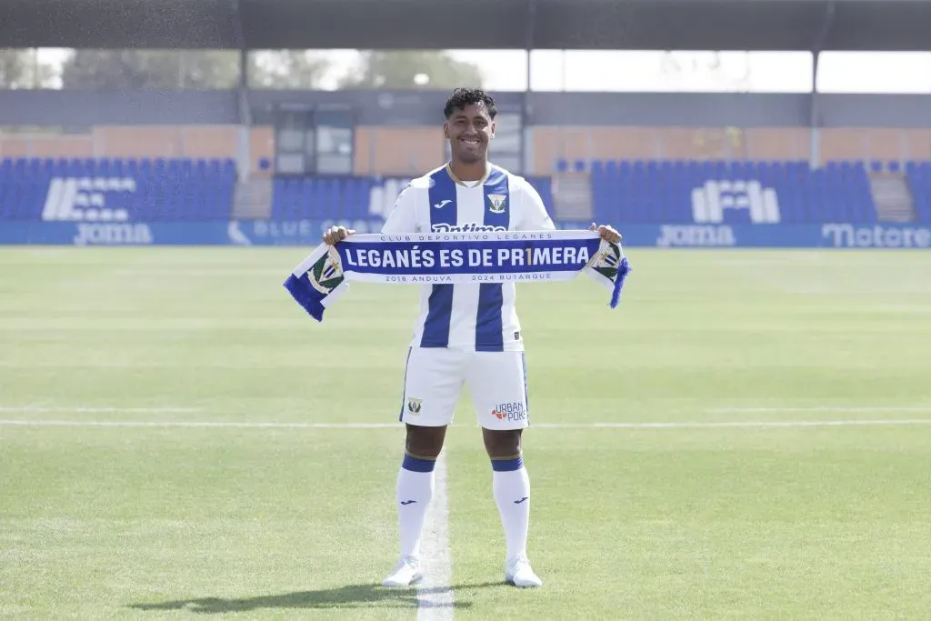 Renato Tapia presentado en el Leganés. (Foto: IMAGO).