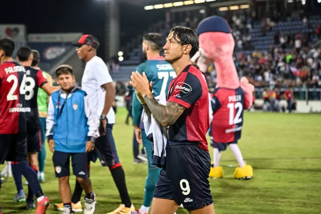 Gianluca Lapadula en el último partido de Cagliari. (Foto: IMAGO).