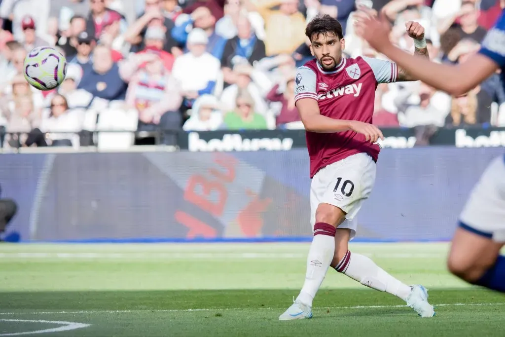 Lucas Paquetá, por el momento, juega en el West Ham United.