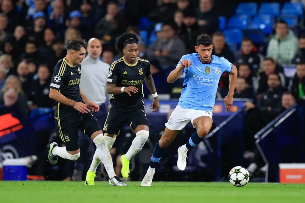 Ángelo Preciado venía de jugar Champions League contra Manchester City. (Foto: Imago)