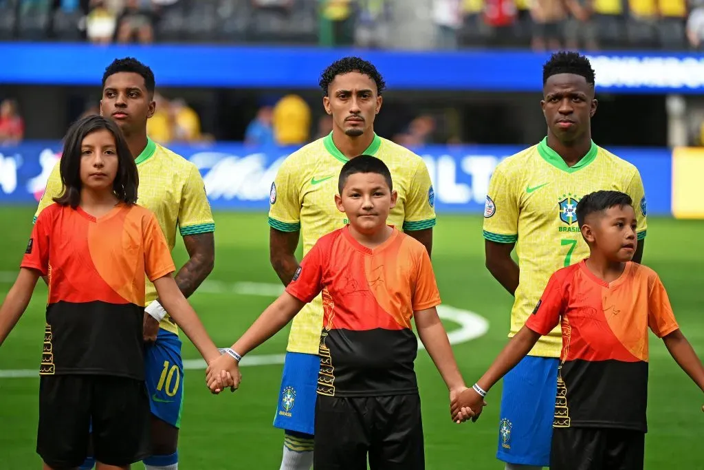 Raphinha reemplazará a Vinícius como el encargado de lanzar los penales de Brasil.