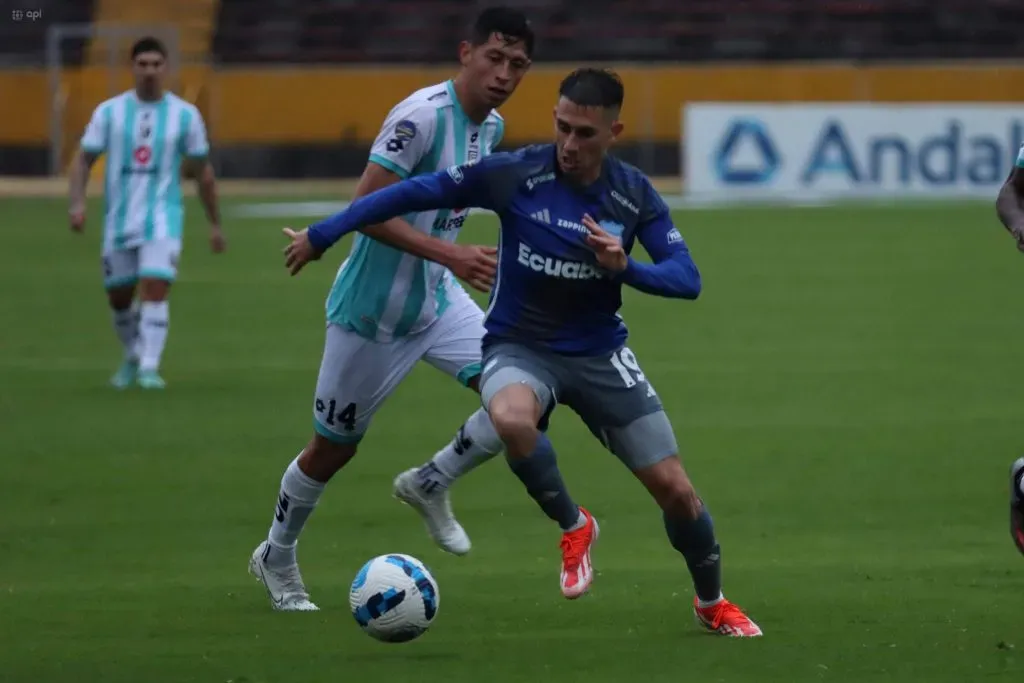 Ruiz pagó de su dinero para seguir en Emelec. (Foto: Imago)