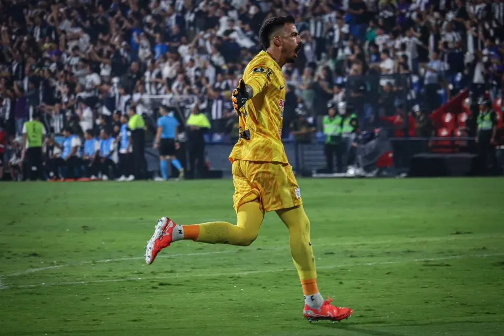 Alianza Lima celebrando ante Nacional. (Foto: Di’andello).