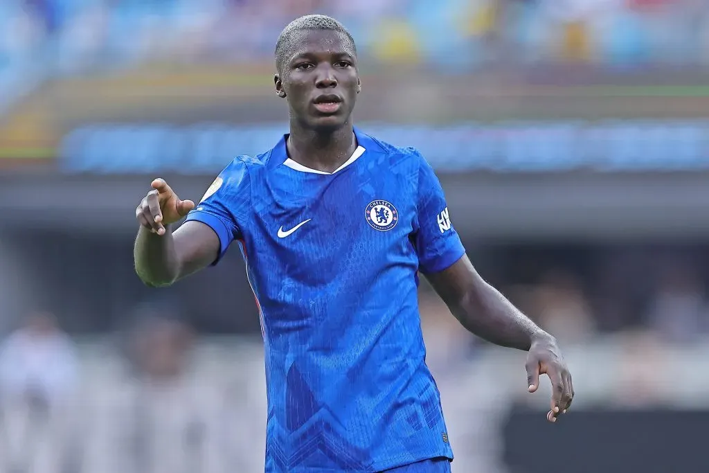 Moisés Caicedo es baja en Chelsea ante Palmeiras. (Foto: Imago)