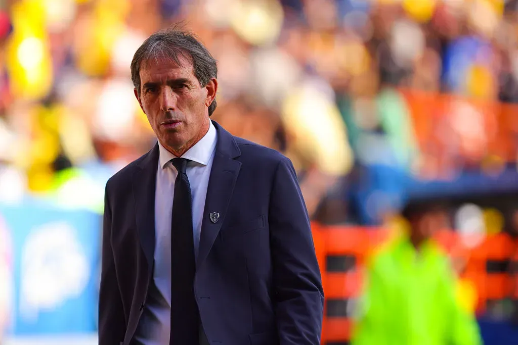 Guillermo Almada – DT Pachuca.