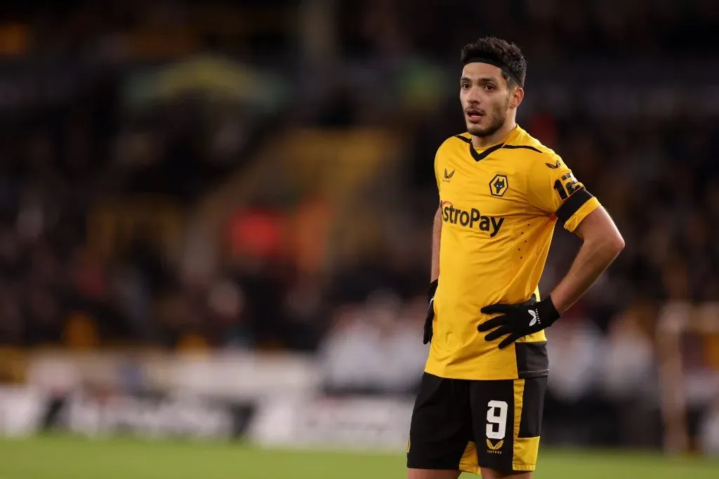 La presente temporada Raúl Jiménez no suma ningún gol con Wolverhampton (Imago)
