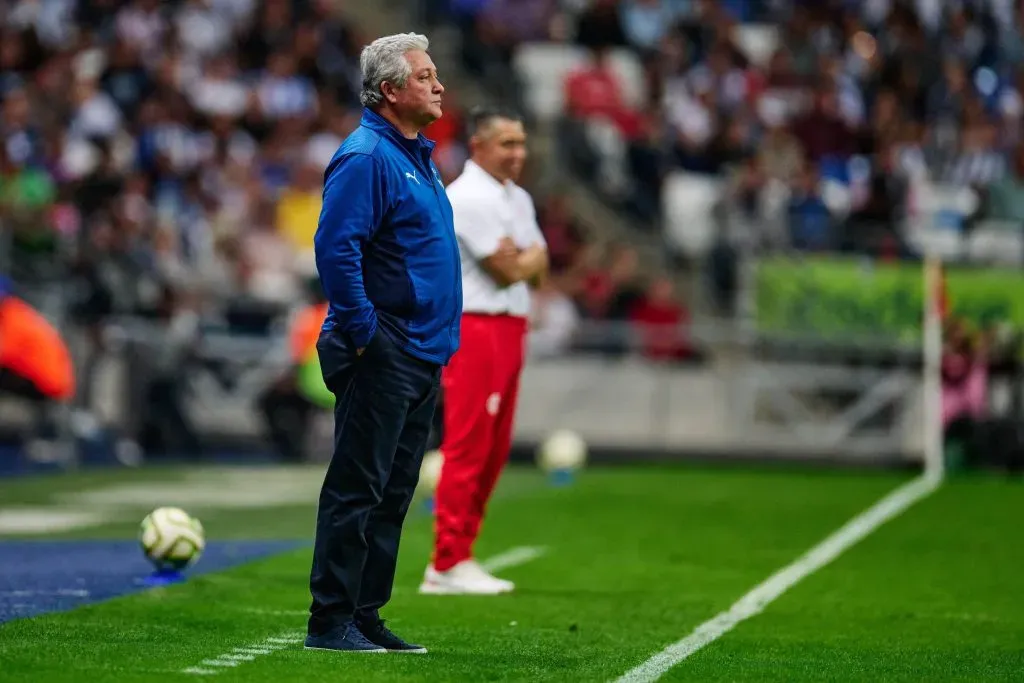 Terminó la etapa de Víctor Manuel Vucetich como técnico de Rayados (Imago)