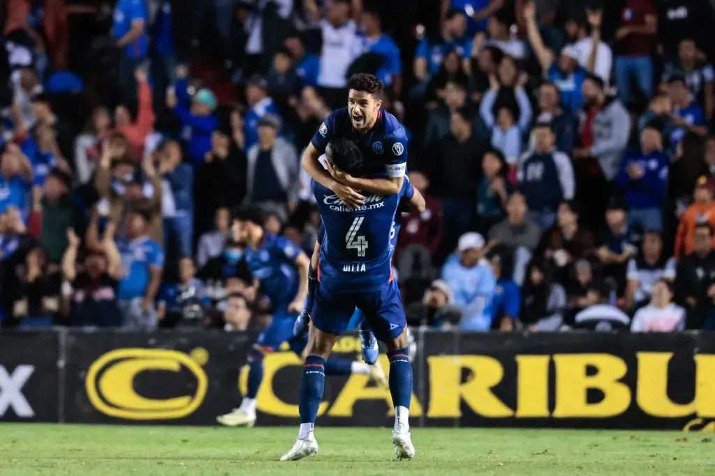 Cruz Azul venció 3 a 1 a Querétaro y metió tres triunfos en tres partidos