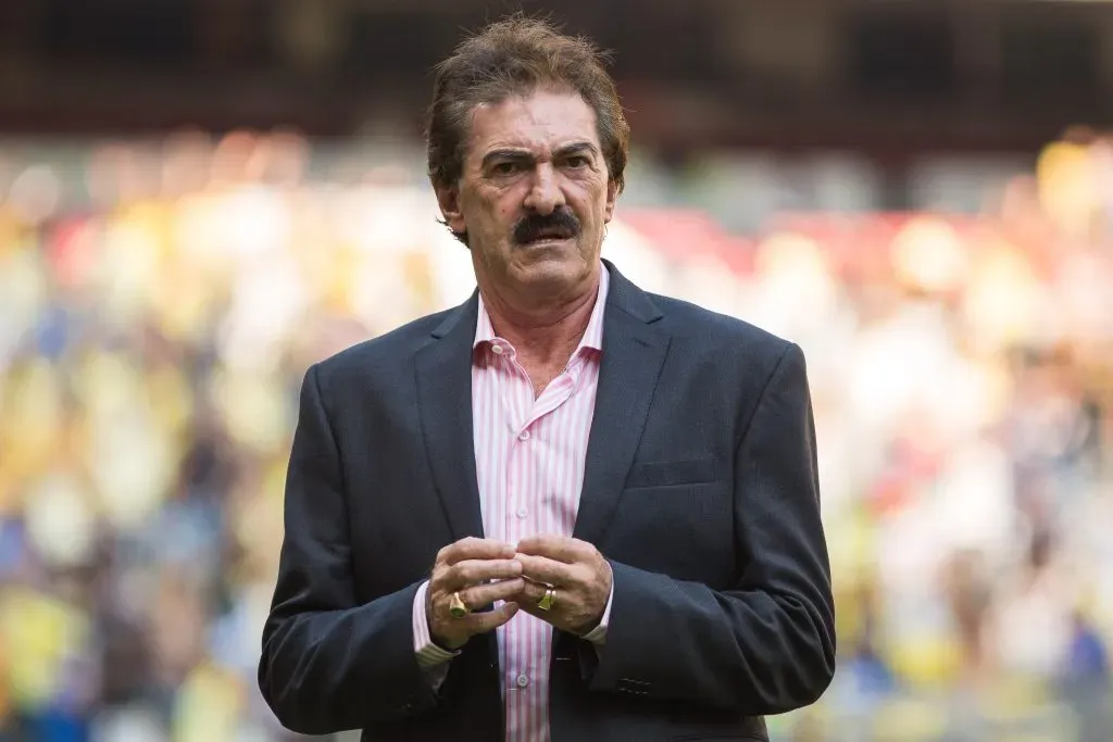 Ricardo La Volpe criticó a los futbolistas de México a horas de la final ante Estados Unidos (Imago7)