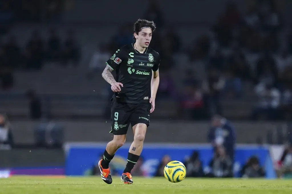 Jordan Carrillo atraviesa por un gran momento en Santo Laguna