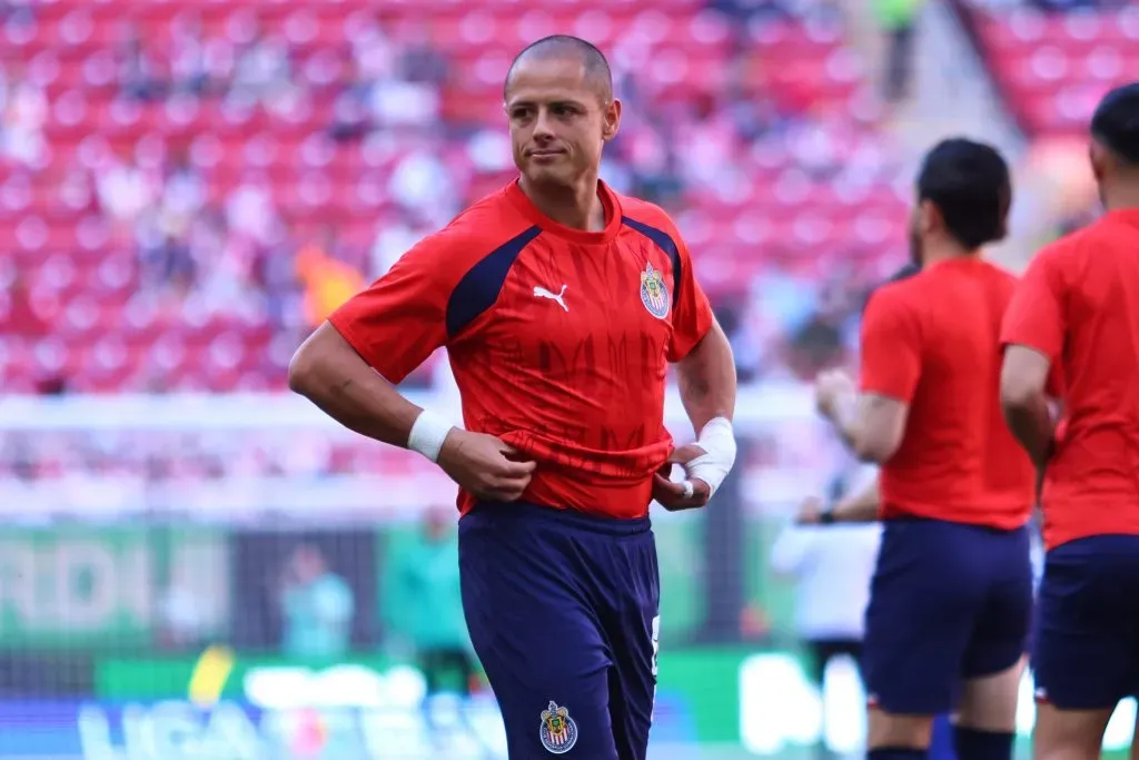 Chicharito presenta problemas y no estará vs. Monterrey