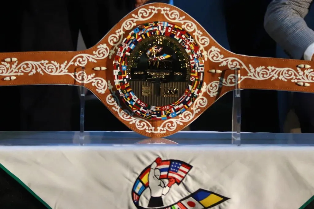 Así es el cinturón que se llevará el ganador de Canelo Álvarez vs. Jaime Munguía (IMAGO)