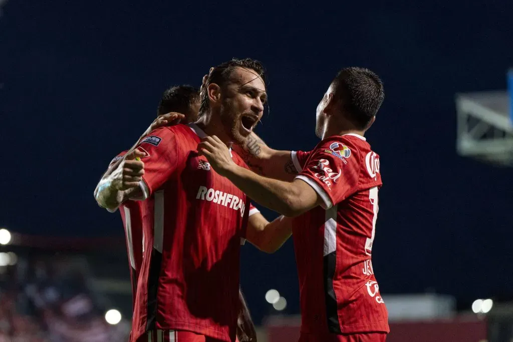 Toluca necesita ganar en tiempo regular o penaltis para coronarse como líder de su zona. (Imago)