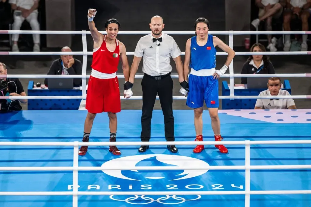 Imane Khelif venció a la china Liu Yang en la gran final e hizo historia al conseguir la medalla de oro para Argelia en Boxeo de los Juegos Olímpicos. (IMAGO)