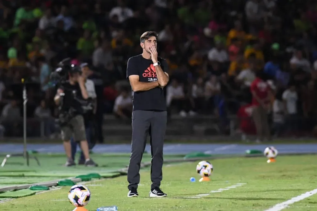 Paunovic presentó un once titular que sorprendió a propios y extraños. (Imago)