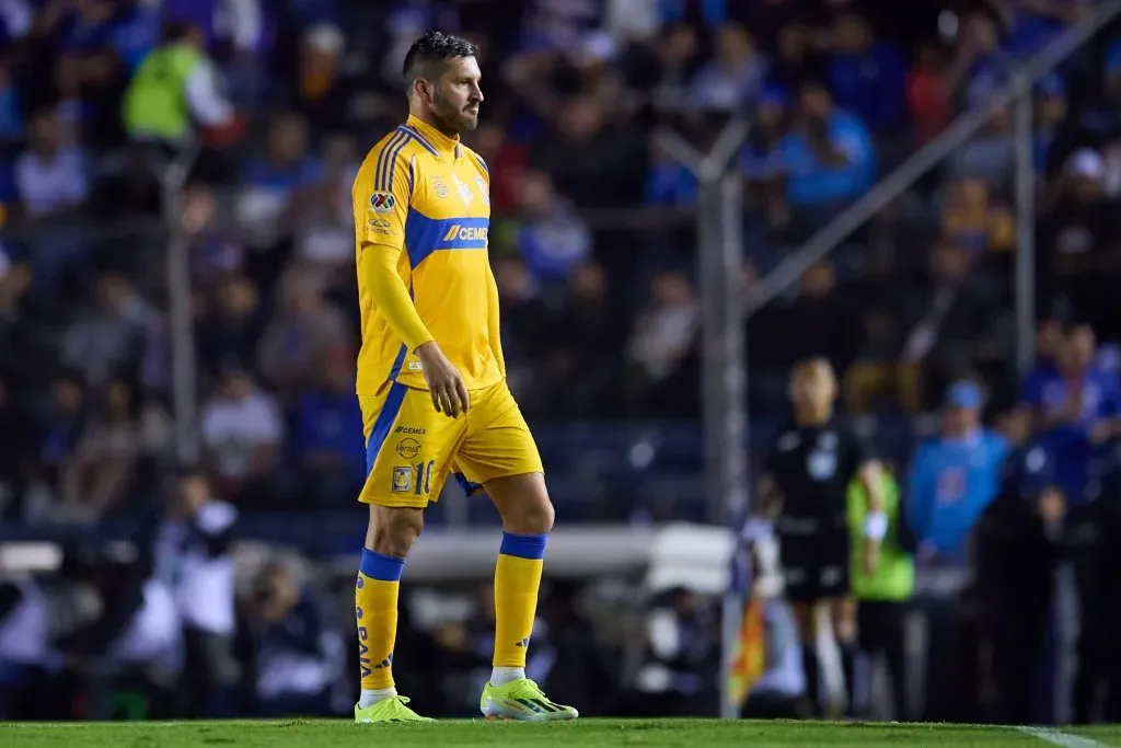 El francés fue sustituido a los 10 minutos del partido entre Cruz Azul y Tigres. (Imago)