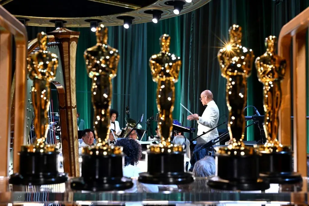 En esta foto facilitada por A.M.P.A.S., se ven estatuillas de los Oscar entre bastidores durante la 95ª edición de los Premios de la Academia el 12 de marzo de 2023 en Hollywood, California. Imagen: Getty Images.