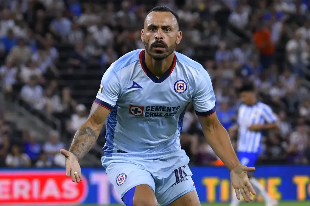 Cruz Azul se gastó 20 millones en la renovación de su plantilla (Imago 7)