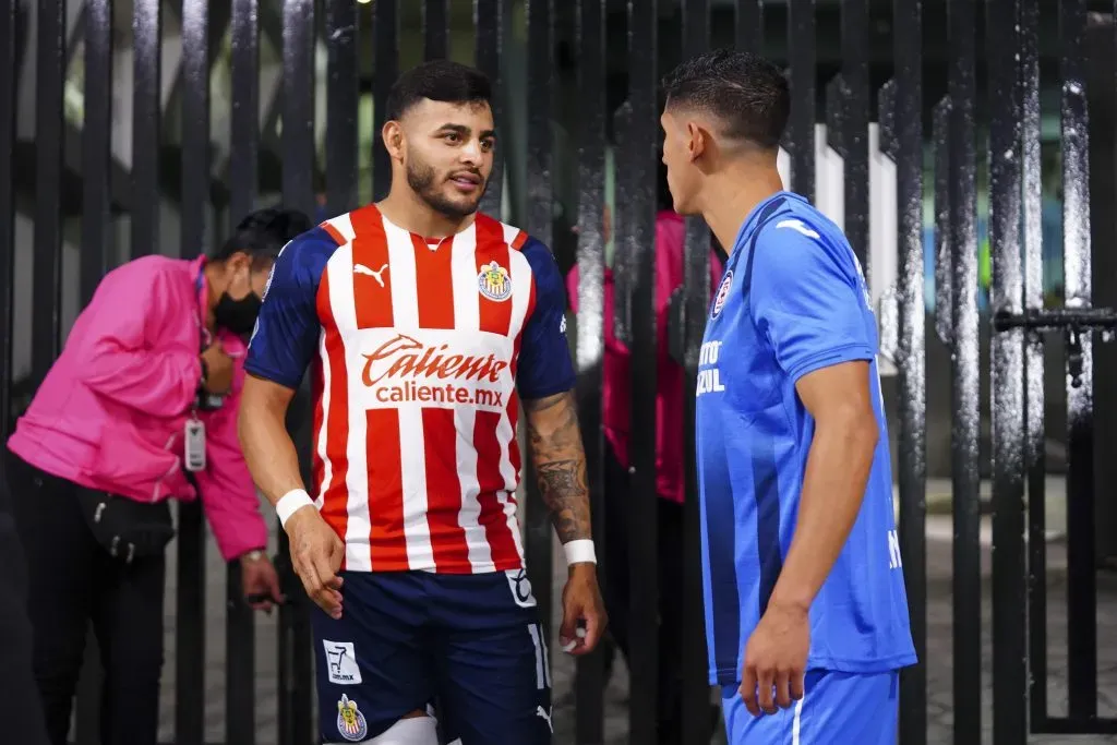 Alexis Vega y Uriel Antuna. (Foto: Imago7)